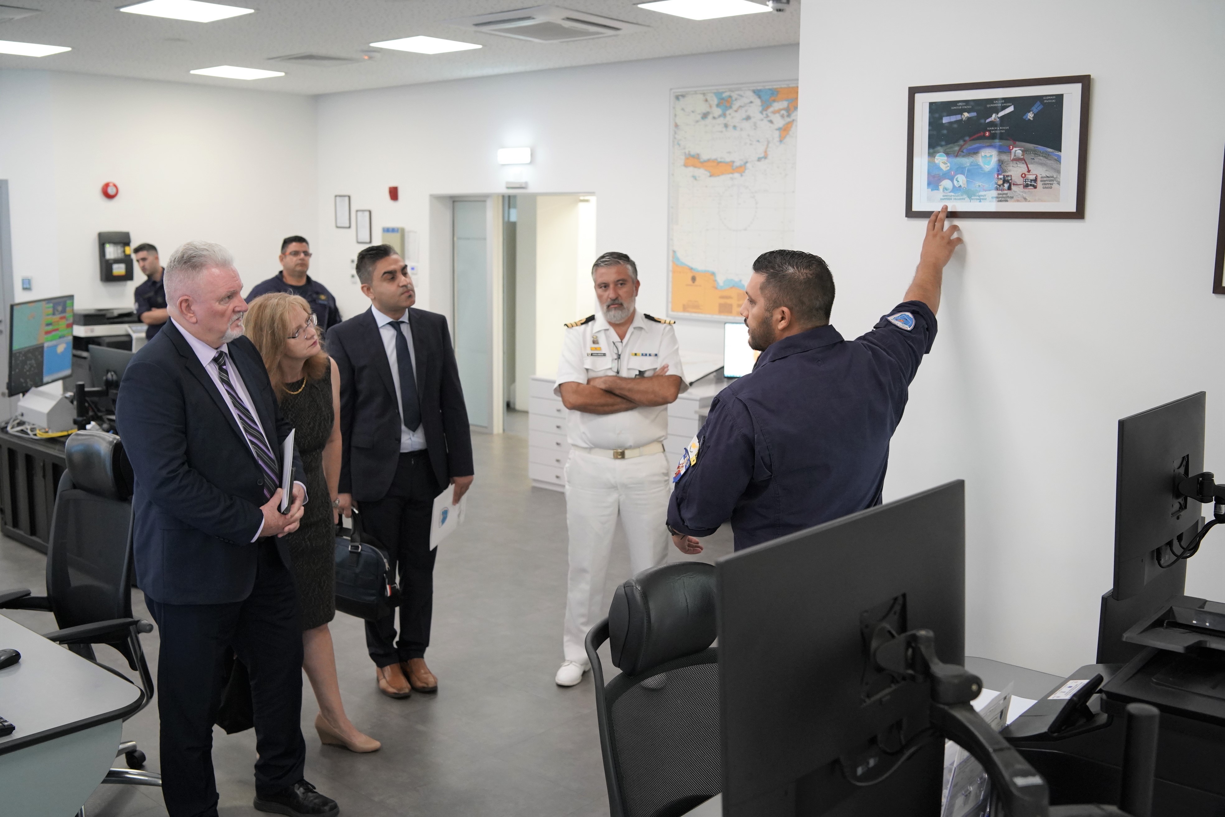 THE HIGH COMMISSIONER OF AUSTRALIA IN CYPRUS VISITS THE JRCC