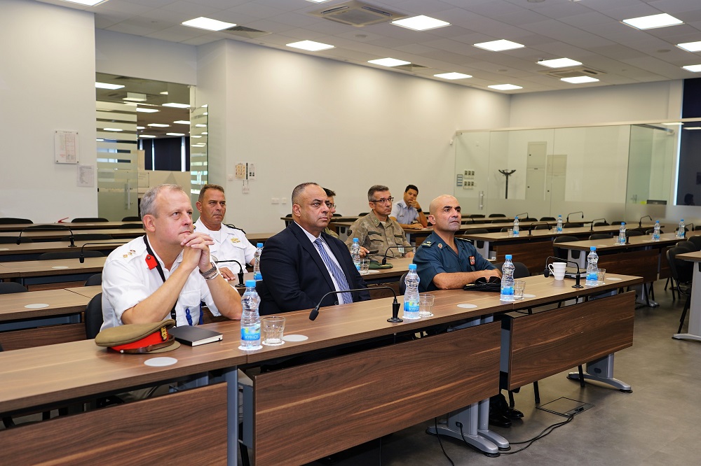 Delegation of Alumni of the Royal College of Defense Studies visit the JRCC Larnaca