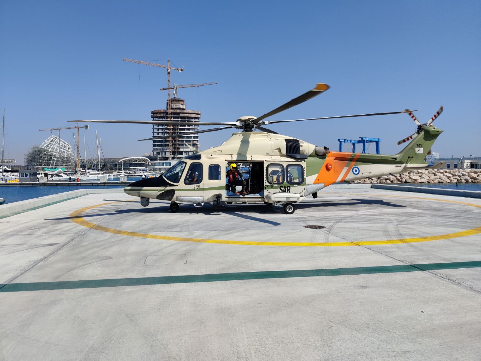 Execution of familiarization flights at the Ayia Napa Marina Heliport by Helicopters of the RoC SAR System